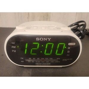 Sony Dream Machine AM/FM Dual Alarm White Clock Radio Model ICF-C318 TESTED st2